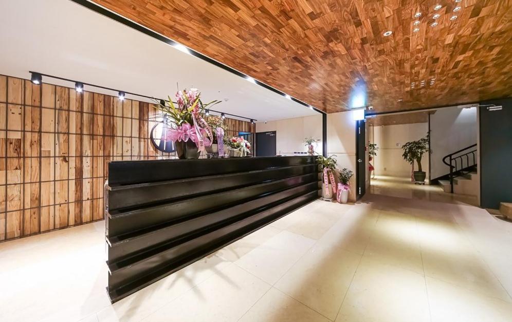 Yeoubi Hotel Changwon Exterior foto